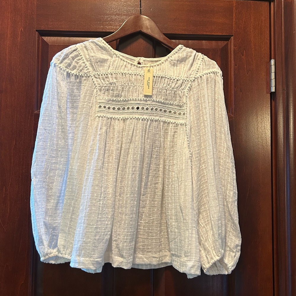 NWT Max Studio London Ivory Textured Cotton Peasant Blouse Size M